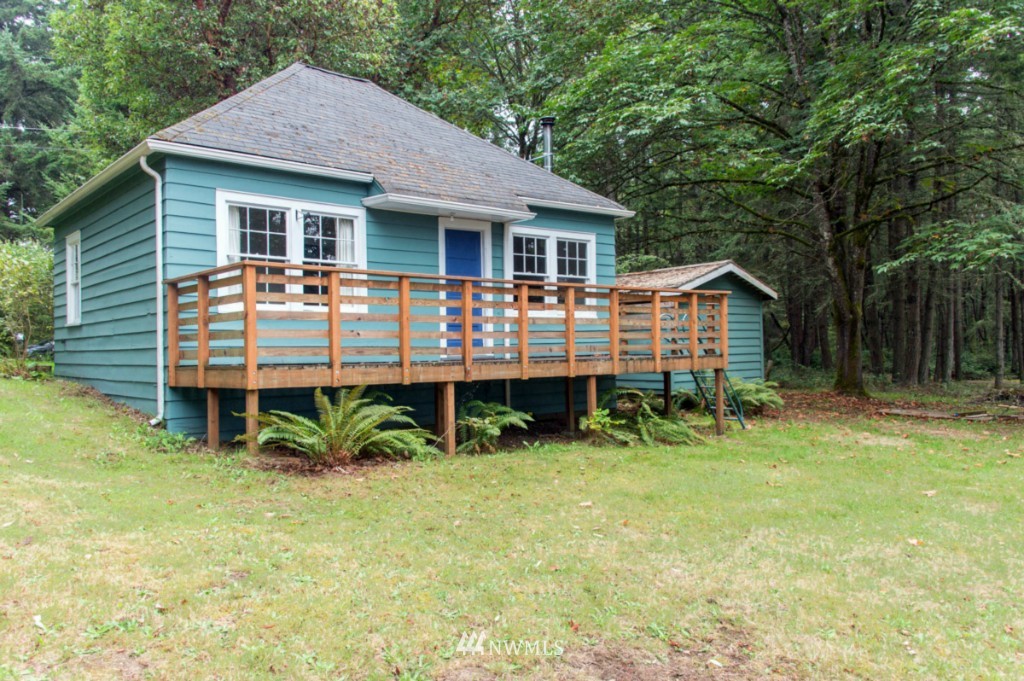 18006 McLean Road Southwest Vashon, WA 98070 - Photo 1 of 17