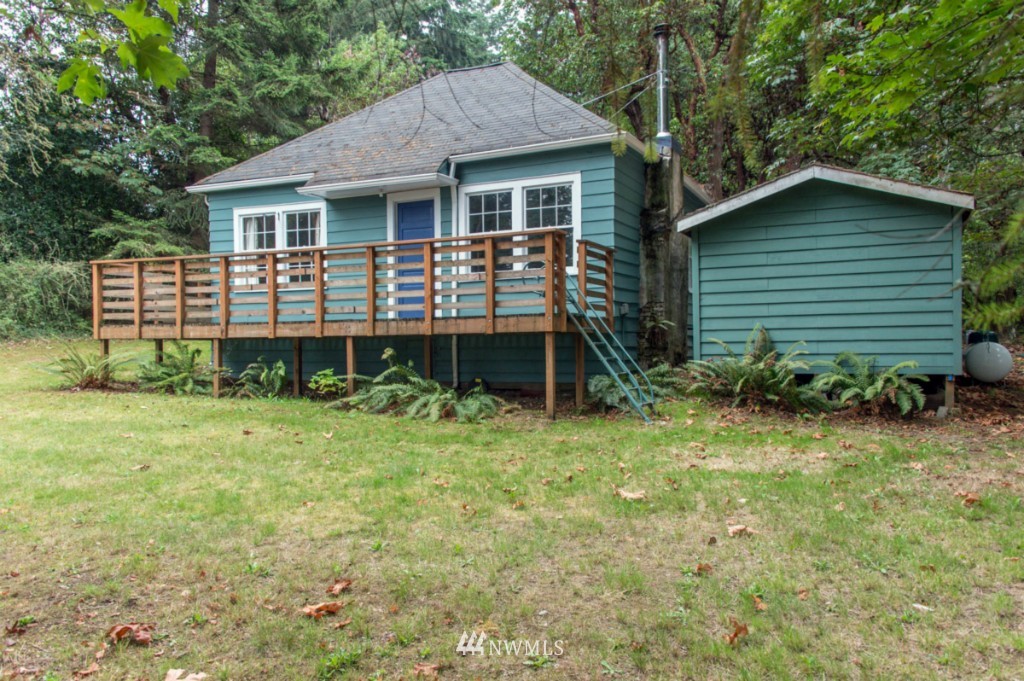 18006 McLean Road Southwest Vashon, WA 98070 - Photo 2 of 17