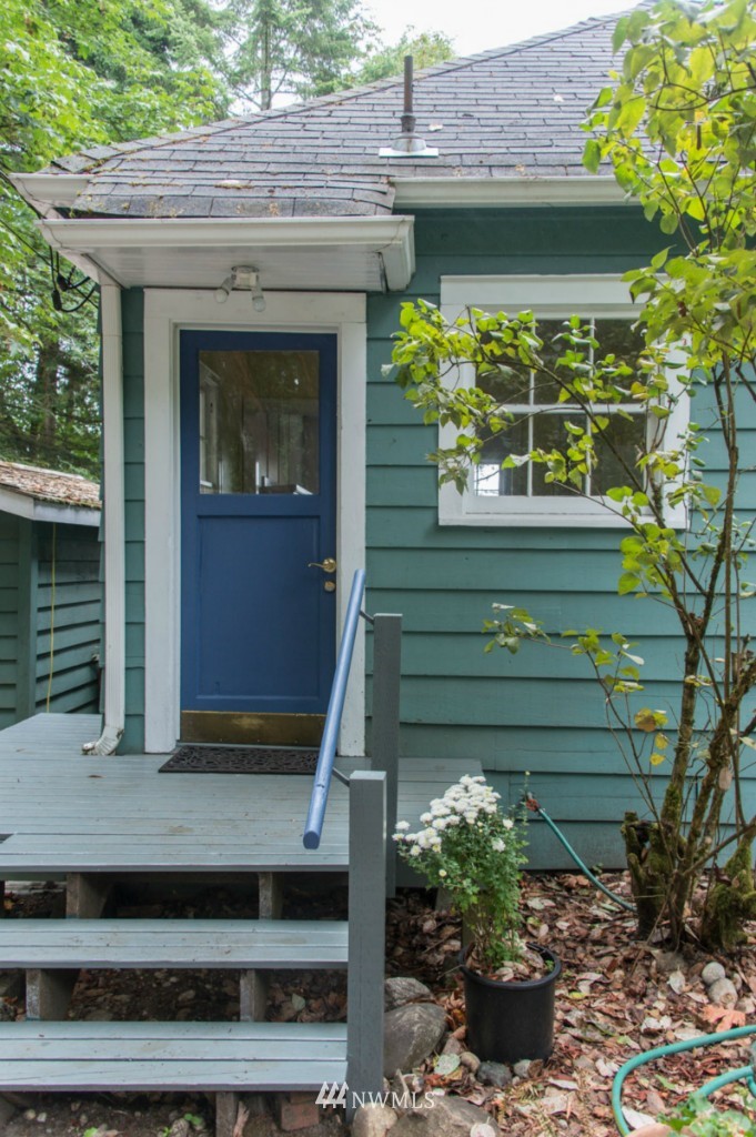 18006 McLean Road Southwest Vashon, WA 98070 - Photo 17 of 17