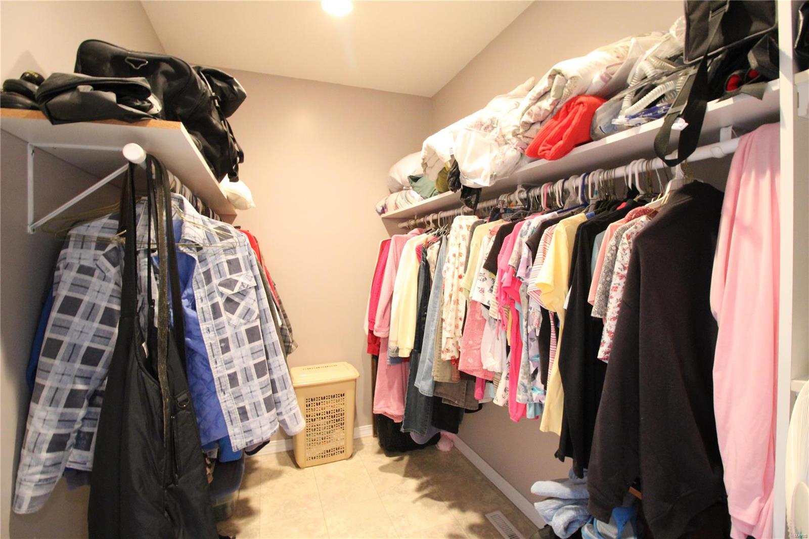 8525 Rosenheim Edwardsville, IL 62025 - Photo 20 of 44 Gallery Image 20