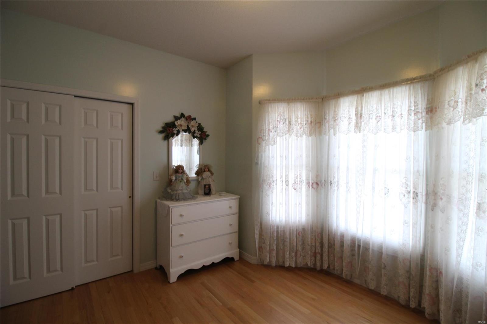 8525 Rosenheim Edwardsville, IL 62025 - Photo 22 of 44 Gallery Image 22
