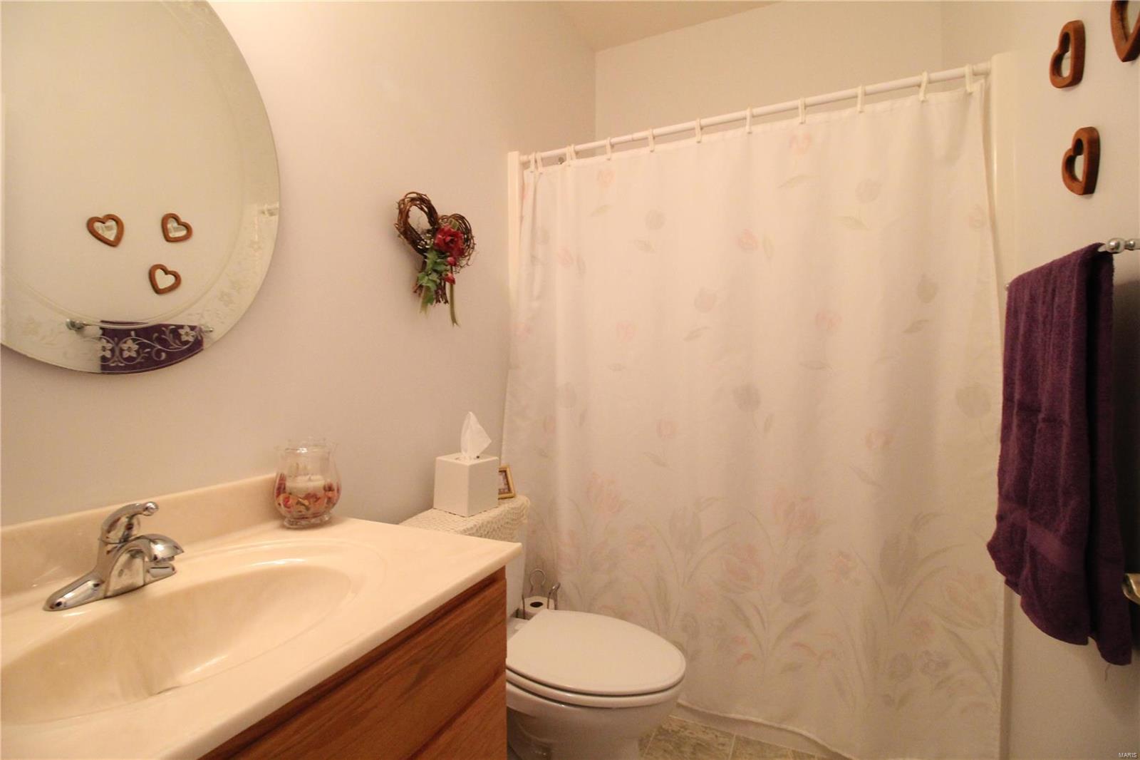 8525 Rosenheim Edwardsville, IL 62025 - Photo 26 of 44 Gallery Image 26