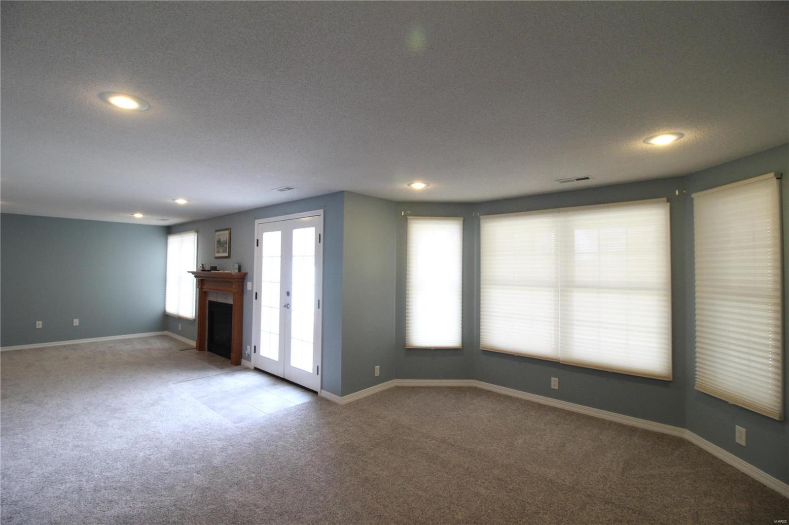 8525 Rosenheim Edwardsville, IL 62025 - Photo 29 of 44 Gallery Image 29