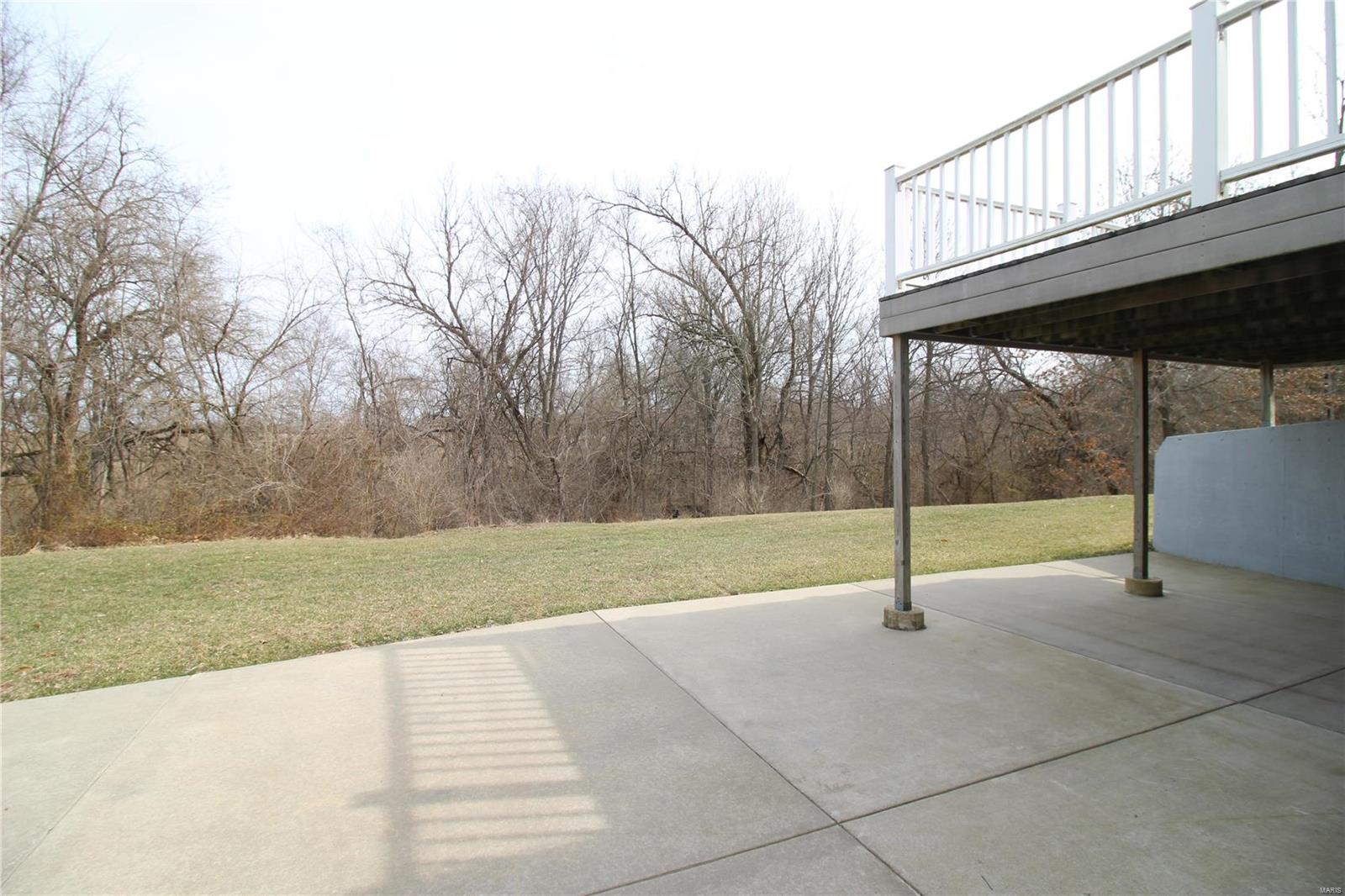 8525 Rosenheim Edwardsville, IL 62025 - Photo 32 of 44 Gallery Image 32