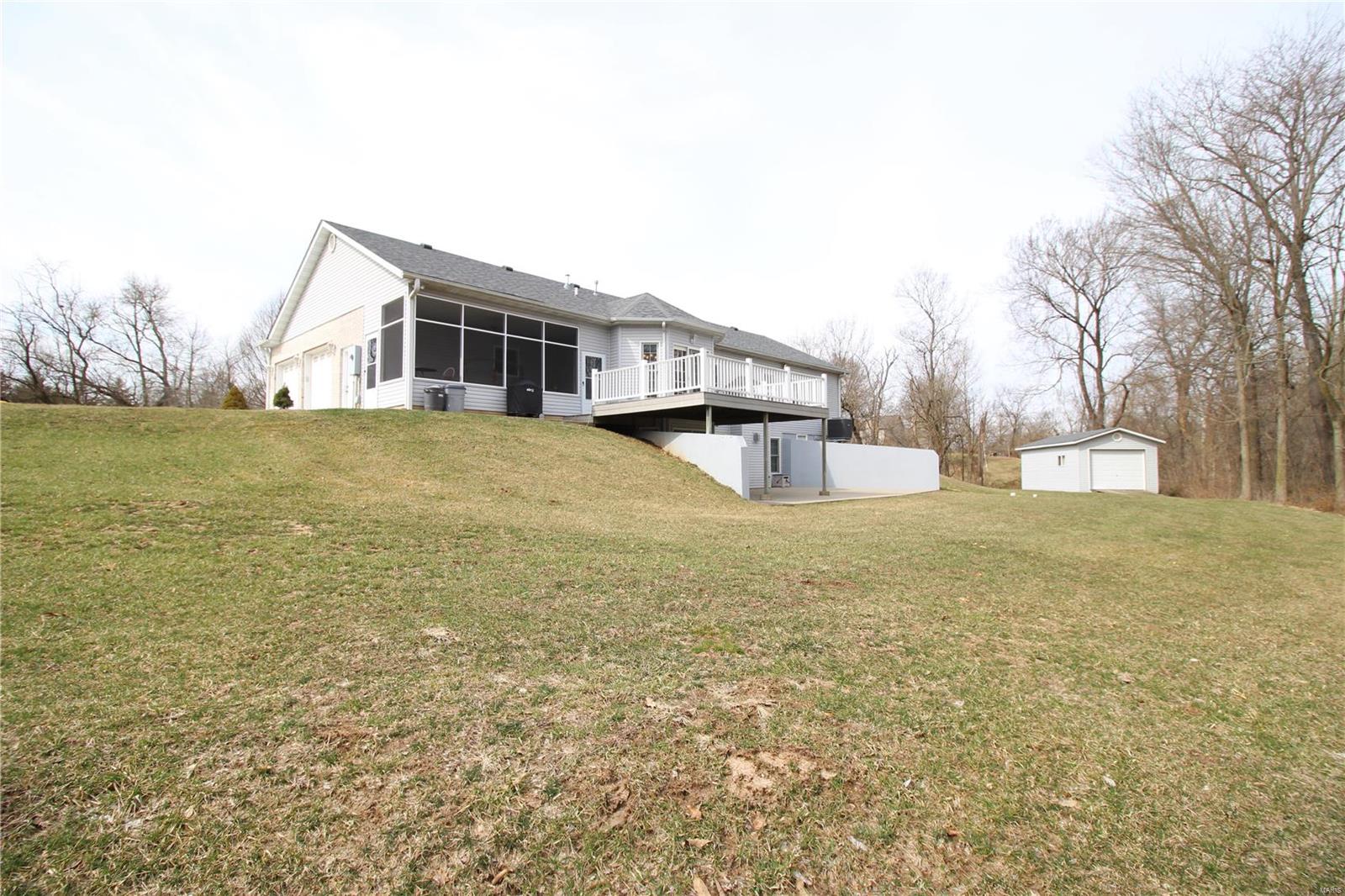 8525 Rosenheim Edwardsville, IL 62025 - Photo 40 of 44 Gallery Image 40