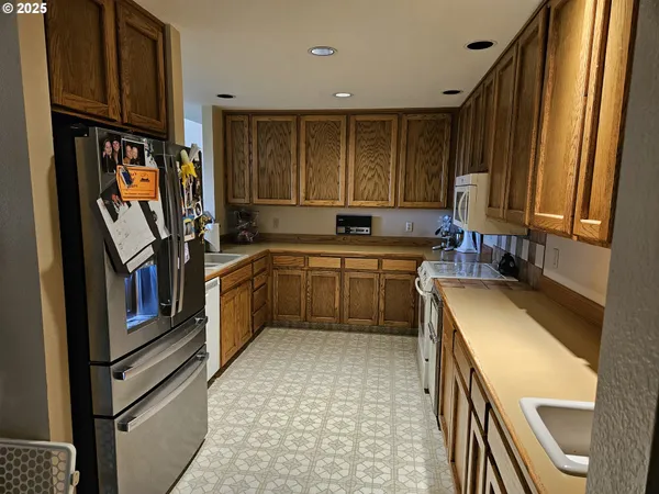 $699,000 | 1550 Northwest Emperor Drive, Corvallis, OR 97330