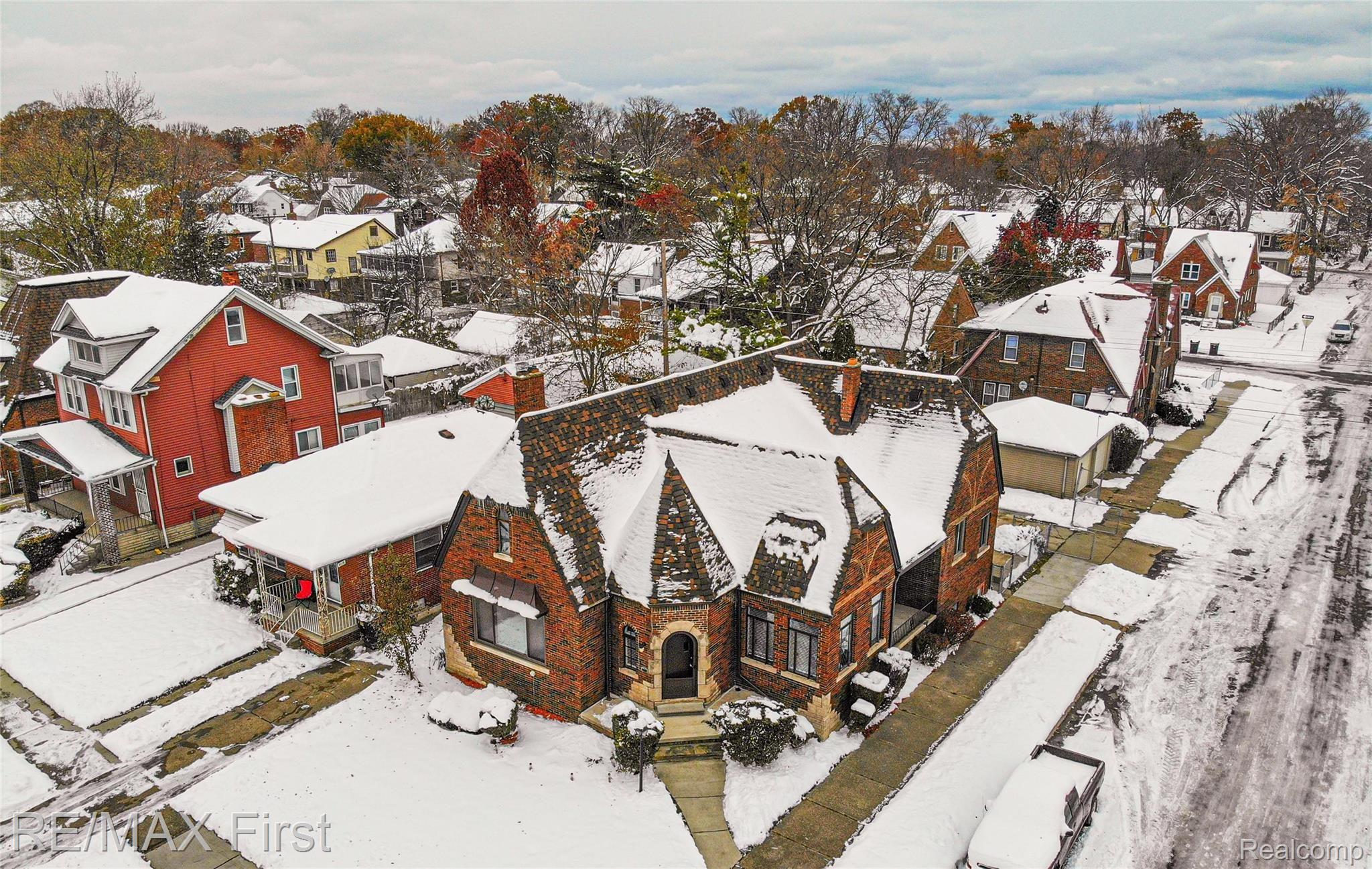 4100 Devonshire Road Detroit, MI 48224 - Photo 1 of 84 2.jpg