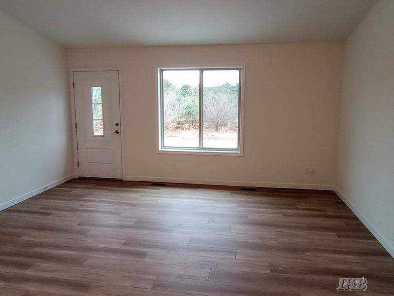 1009 Pheasant Run, Unit 20 Gladwin, MI 48624 - Photo 10 of 28