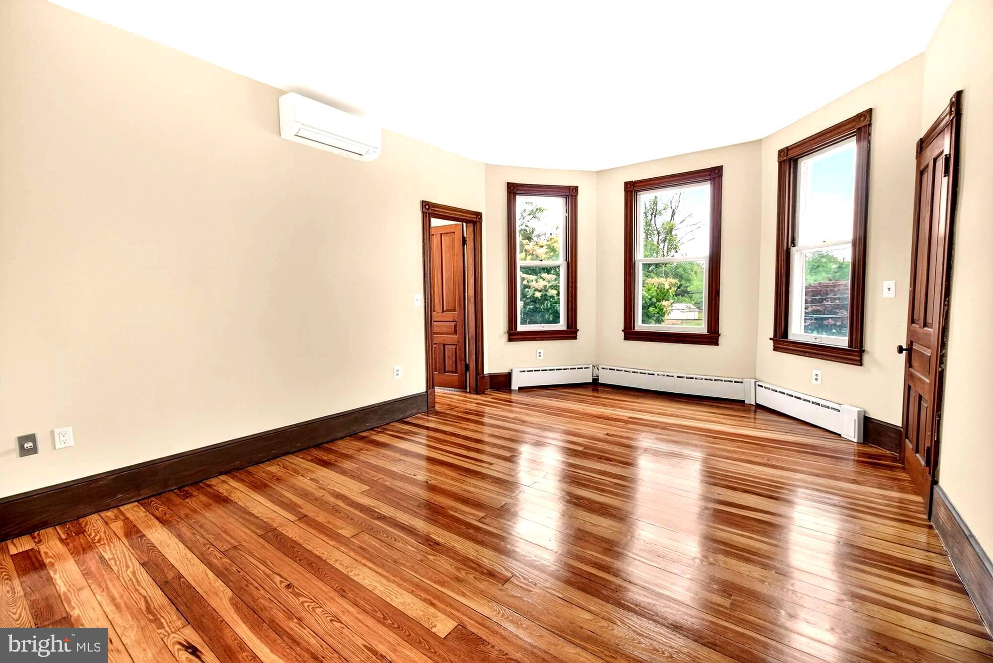 18040 Barnesville Road Barnesville, MD 20838 - Photo 62 of 101 2nd level bedroom #3