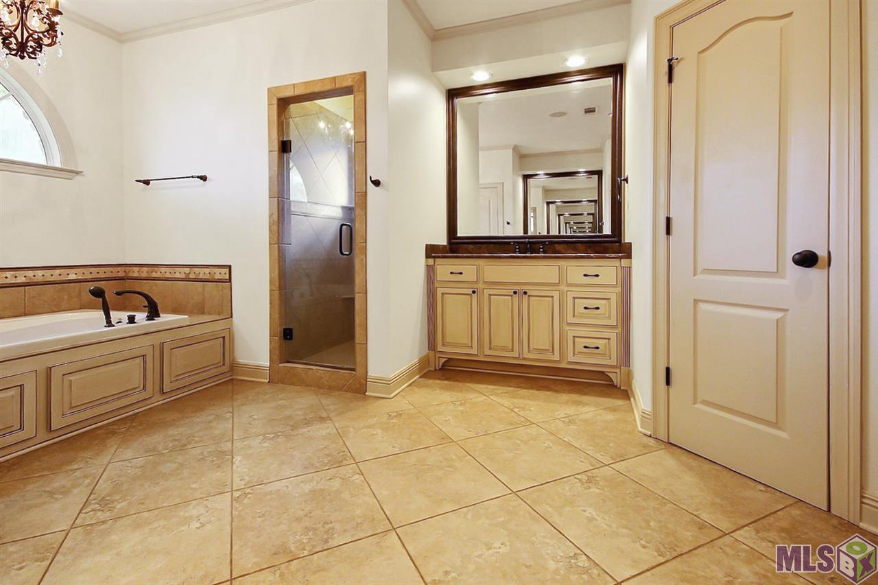 212 Summer Ridge Drive Baton Rouge, LA 70810 - Photo 14 of 27