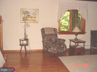 345 Kintner Road Kintnersville, PA 18930 - Photo 3 of 6 Gallery Image 3