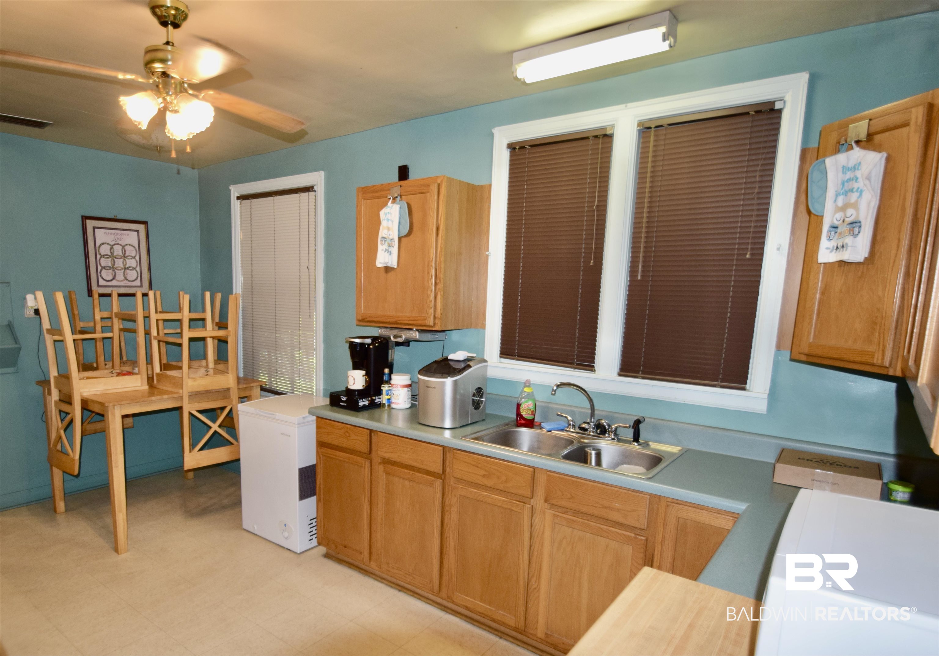 279 Siena Vista Street Mobile, AL 36607 - Photo 3 of 22