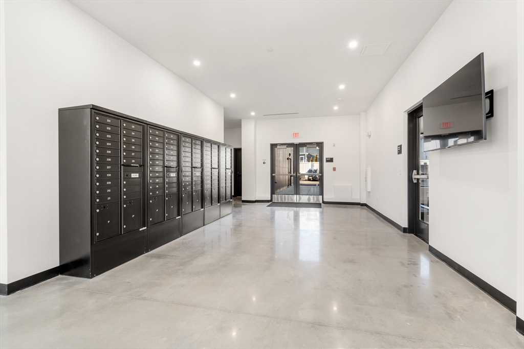 600 Broadway, Unit 310 Chelsea, MA 02150 - Photo 16 of 30