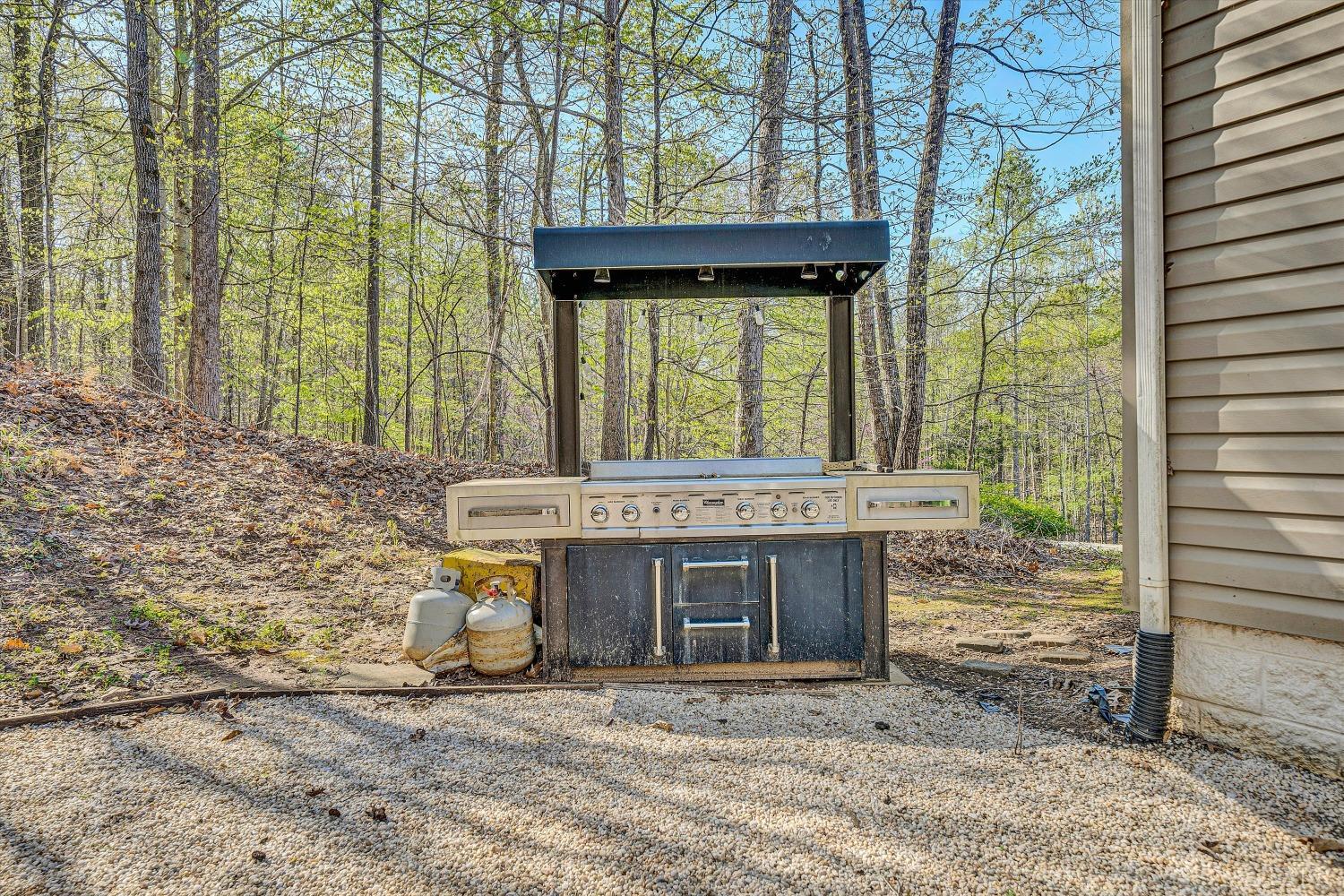 3136 White House Road Moneta, VA 24121 - Photo 37 of 46