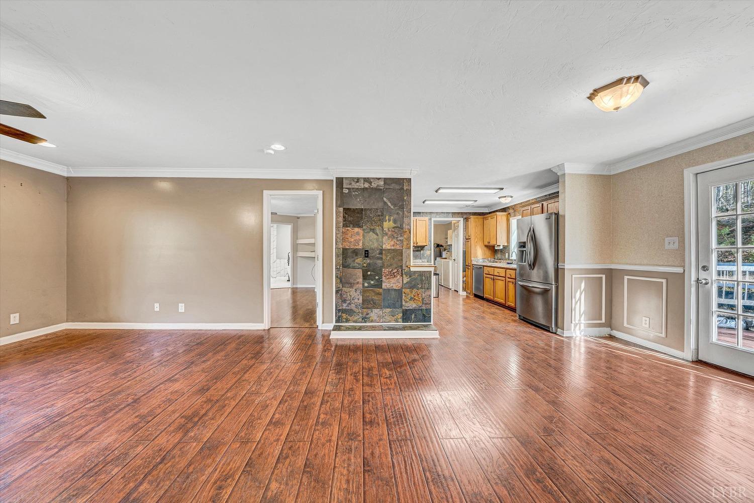 3136 White House Road Moneta, VA 24121 - Photo 5 of 46