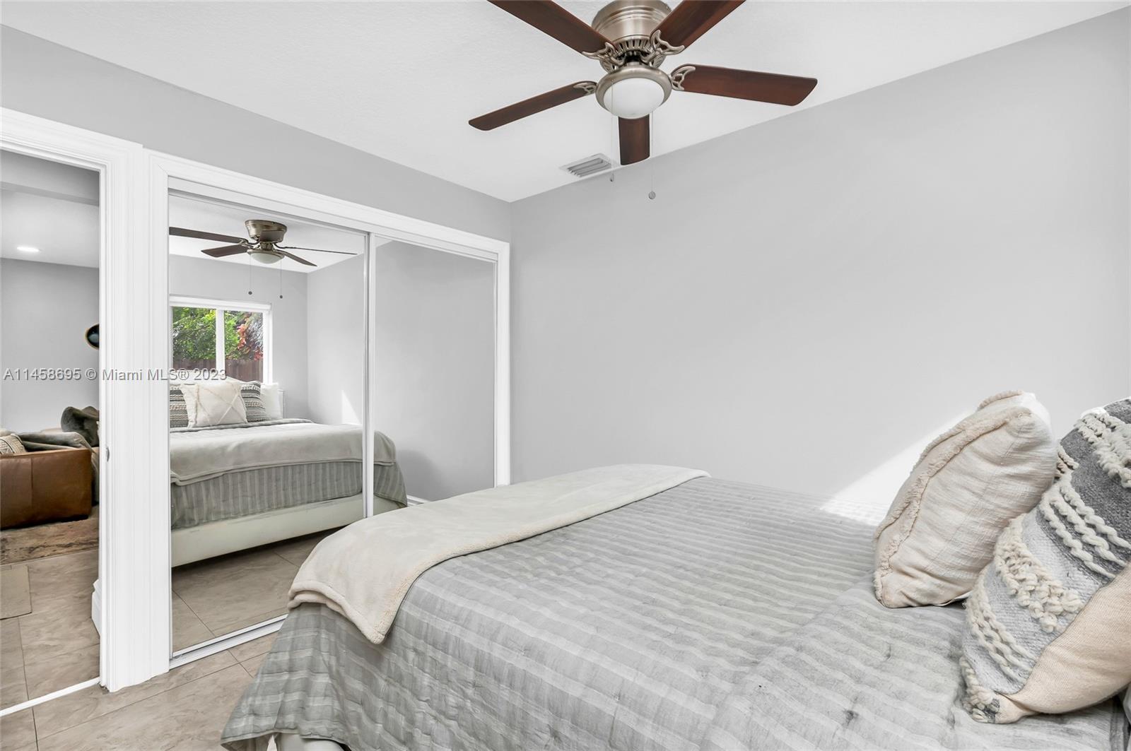 2819 Worcester Road Lake Worth, FL 33462 - Photo 15 of 26 Gallery Image 15