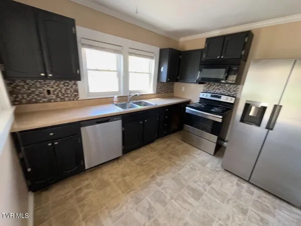 $160,000 | 137 Crestview Drive, Fall Branch, TN 37656