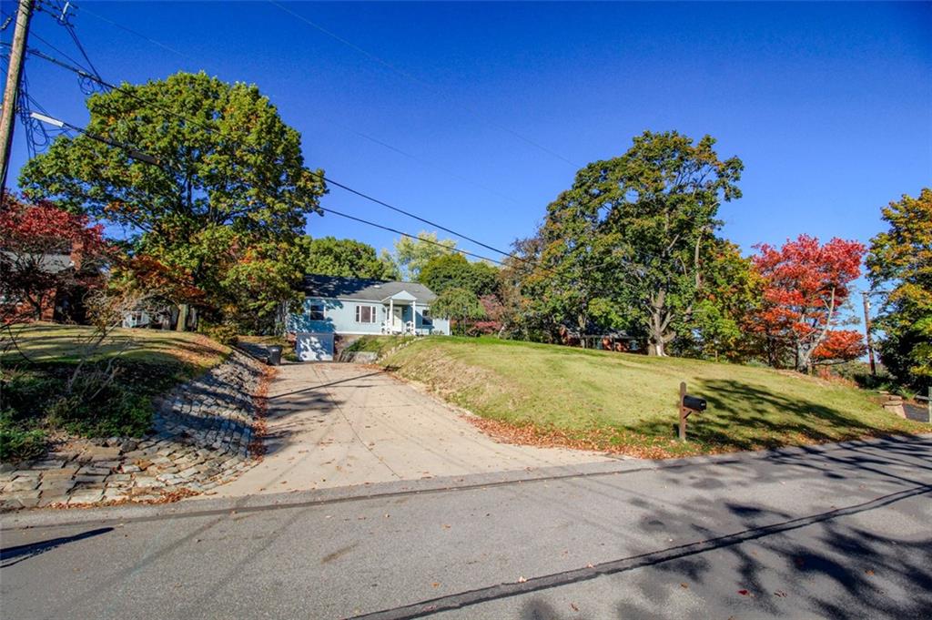 206 Pittview Road Pittsburgh, PA 15237 - Photo 3 of 46 Gallery Image 3