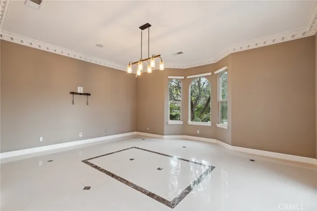 $1,399,000 | 4918 West Bluff Avenue, Fresno, CA 93722