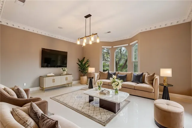 $1,399,000 | 4918 West Bluff Avenue, Fresno, CA 93722