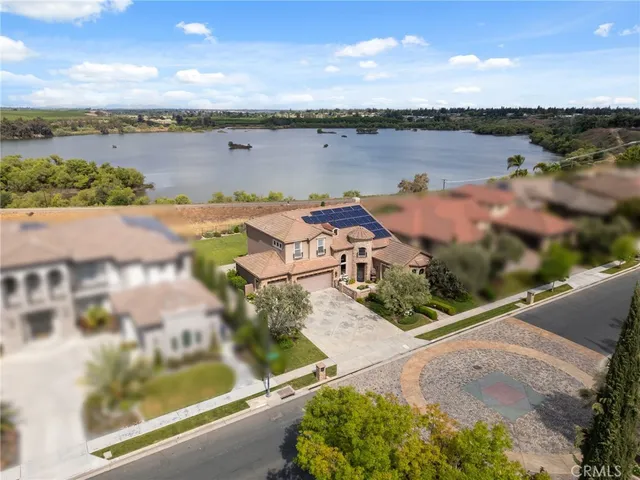 $1,399,000 | 4918 West Bluff Avenue, Fresno, CA 93722