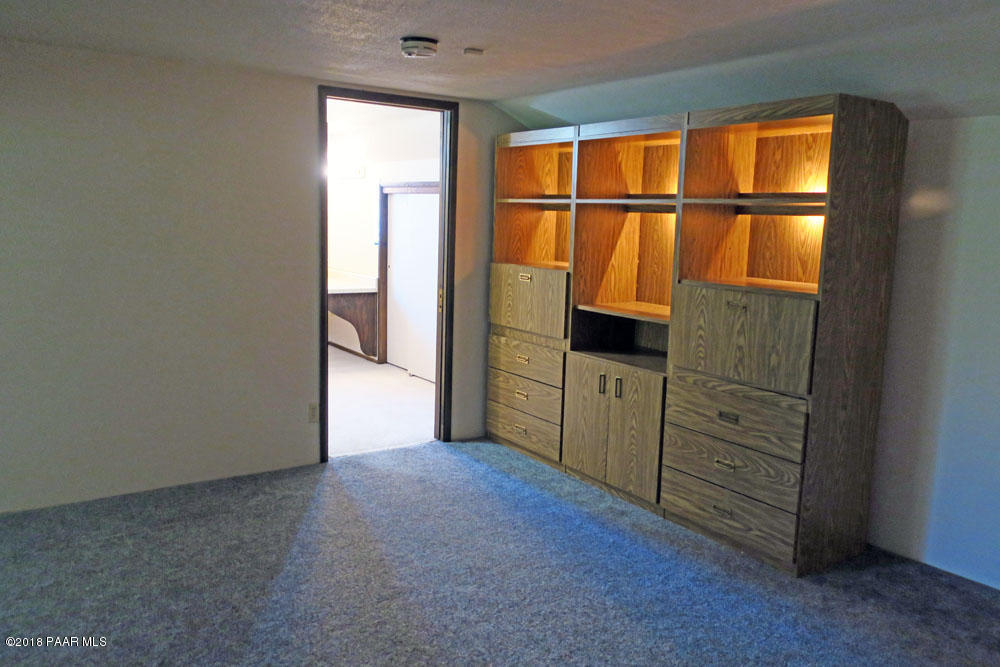 1807 Thumb Butte Road Prescott, AZ 86305 - Photo 19 of 41 Upstairs Bedroom