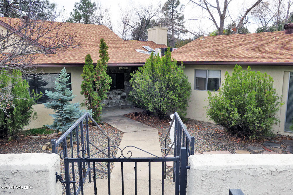 1807 Thumb Butte Road Prescott, AZ 86305 - Photo 2 of 41 Front entry