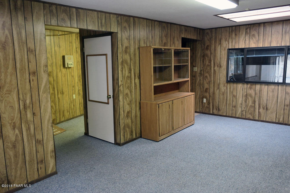 1807 Thumb Butte Road Prescott, AZ 86305 - Photo 26 of 41 Office Area