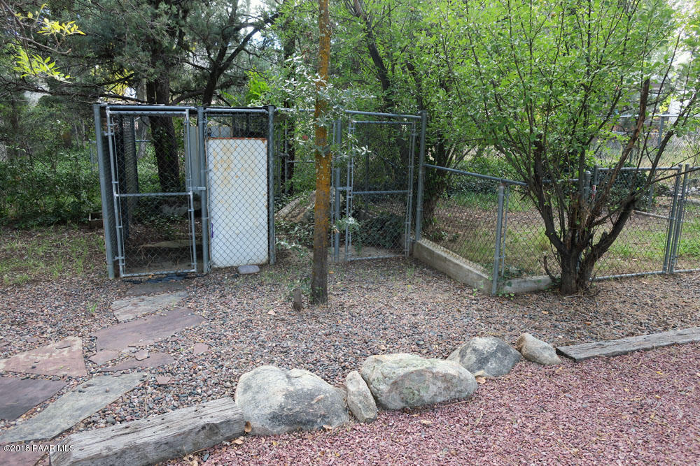 1807 Thumb Butte Road Prescott, AZ 86305 - Photo 41 of 41 Fenced Area