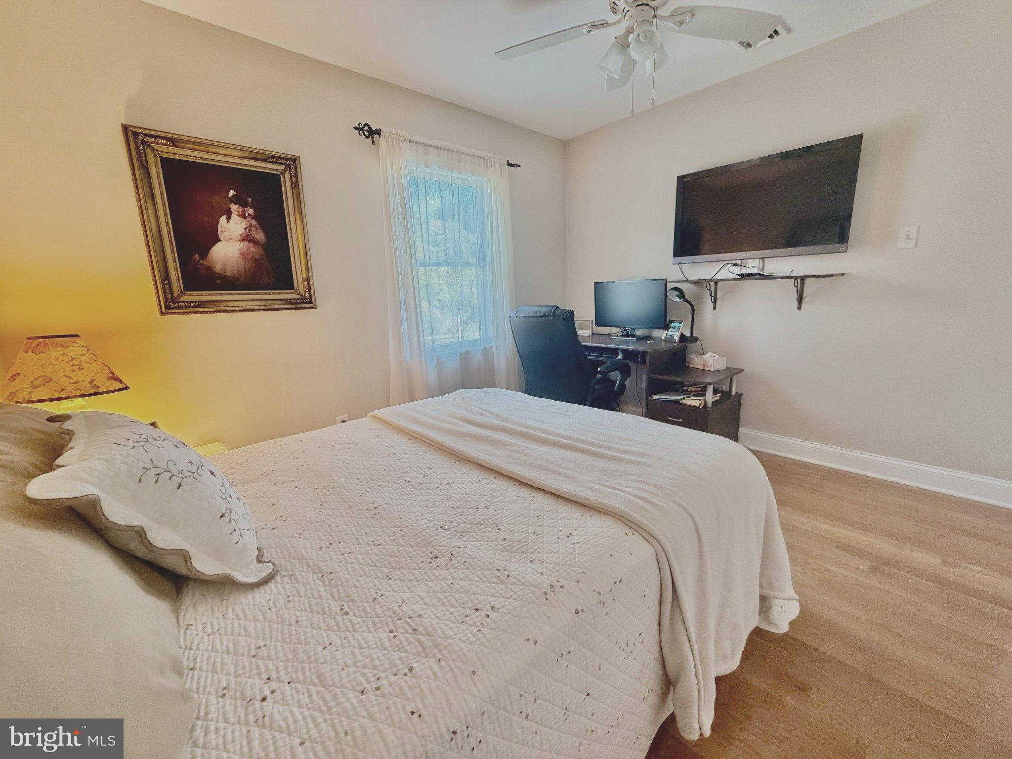 211 William Cook Boulevard Manahawkin, NJ 08050 - Photo 39 of 71 Cozy retreat with natural light.
