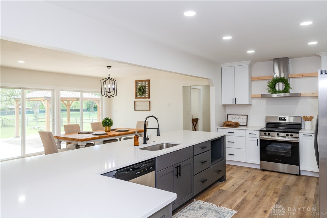 6780 Brantford Road Dayton, OH 45414 - Photo 4 of 53