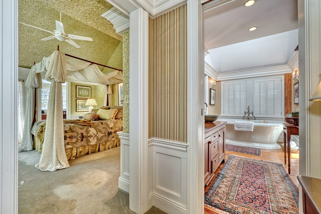 360 Dover Road Westwood, MA 02090 - Photo 19 of 41