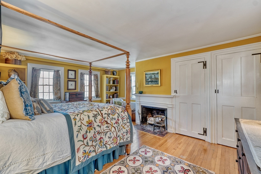 360 Dover Road Westwood, MA 02090 - Photo 25 of 41