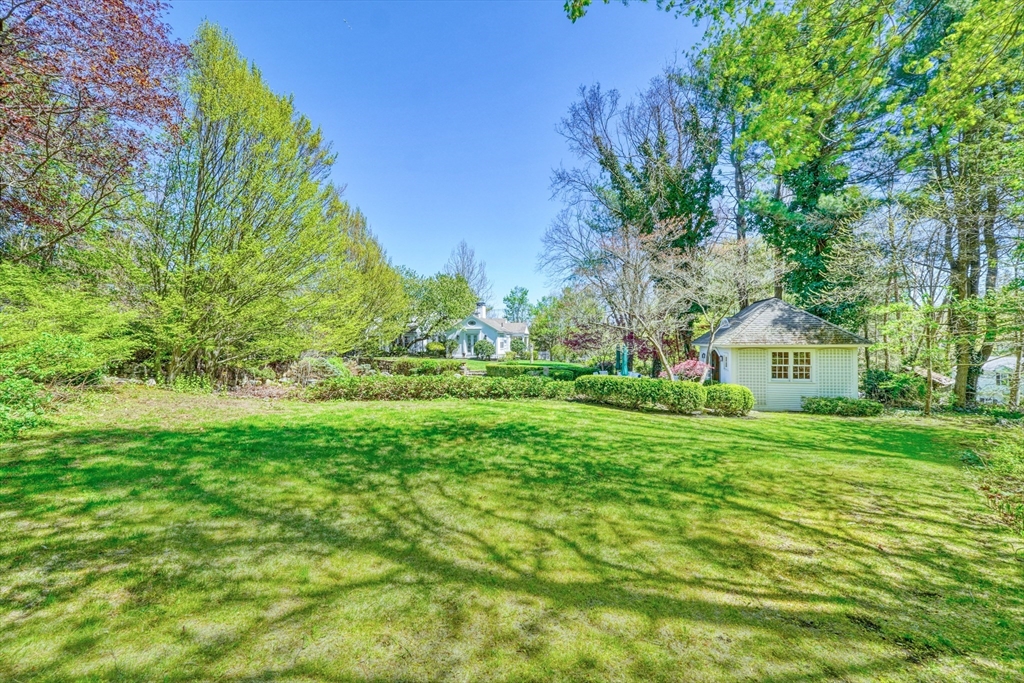 360 Dover Road Westwood, MA 02090 - Photo 32 of 41