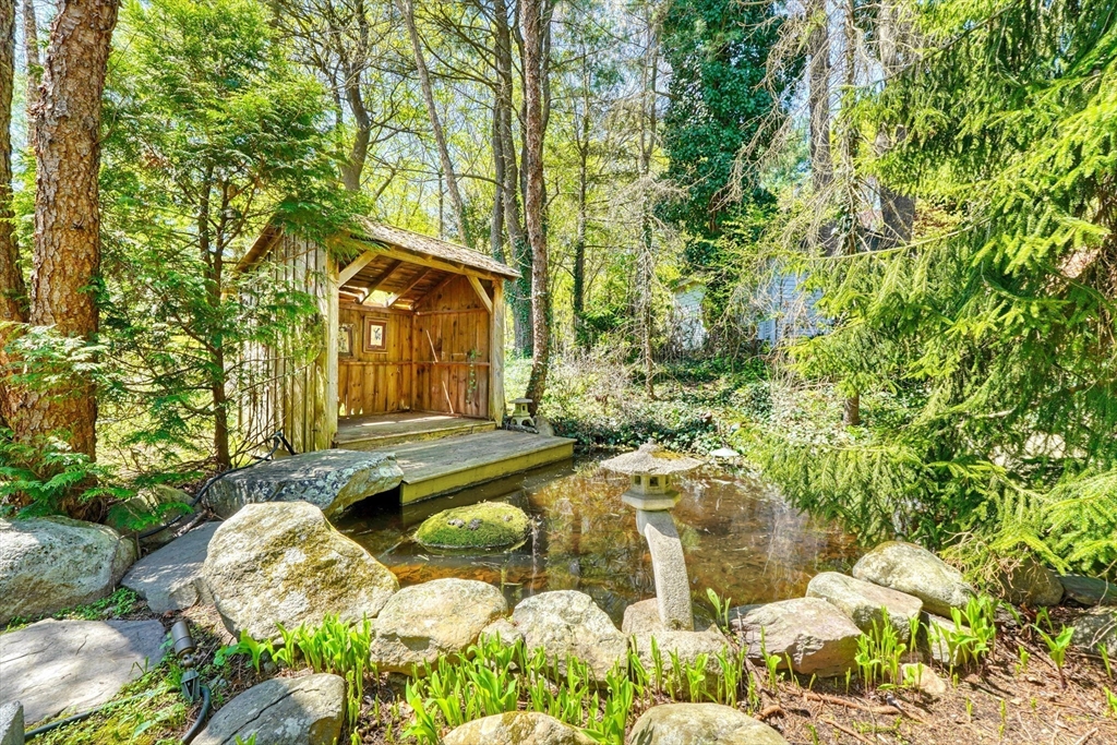 360 Dover Road Westwood, MA 02090 - Photo 36 of 41