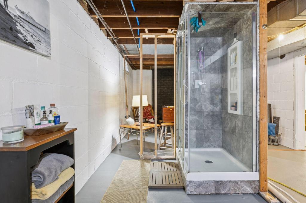 716 Roderick Street Eau Claire, WI 54701 - Photo 28 of 35