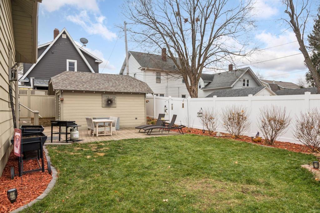 716 Roderick Street Eau Claire, WI 54701 - Photo 33 of 35