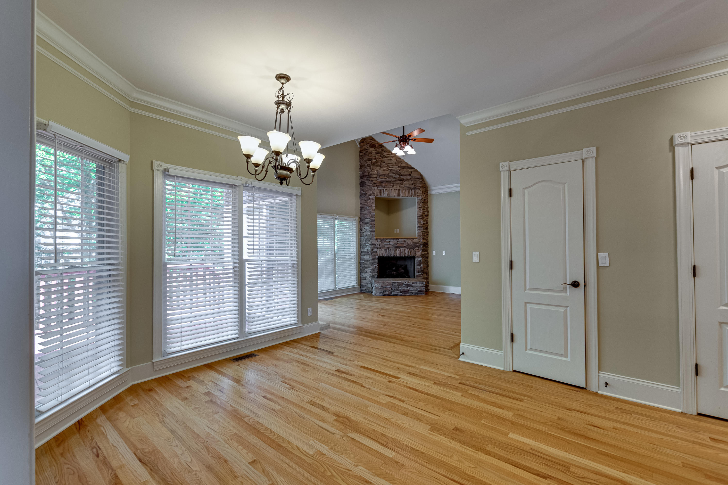 6403 Knightsbridge Road, Unit 36 Hixson, TN 37343 - Photo 12 of 39 163FE254-0085-4170-91FA-EC8C374A4F2E