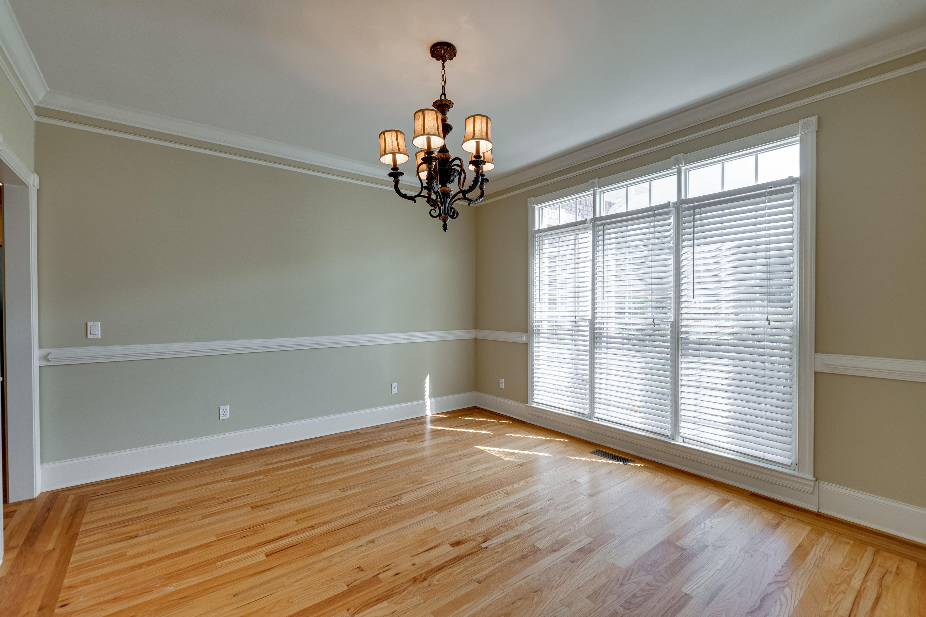 6403 Knightsbridge Road, Unit 36 Hixson, TN 37343 - Photo 14 of 39 8102A2CB-811B-4991-B879-E4F91620A629