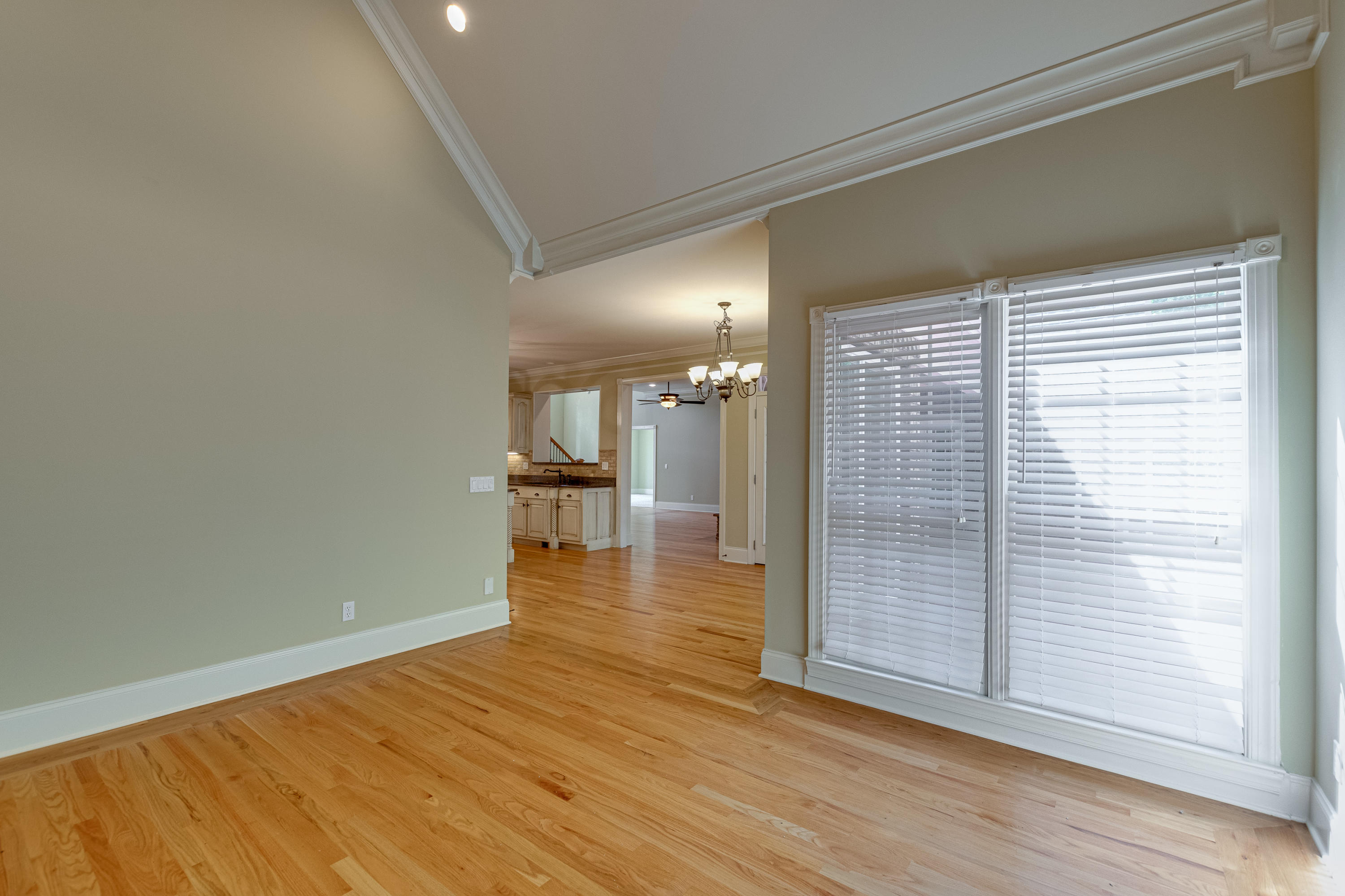 6403 Knightsbridge Road, Unit 36 Hixson, TN 37343 - Photo 16 of 39 812ABEFB-B836-4C6E-914F-D6535F484BB2