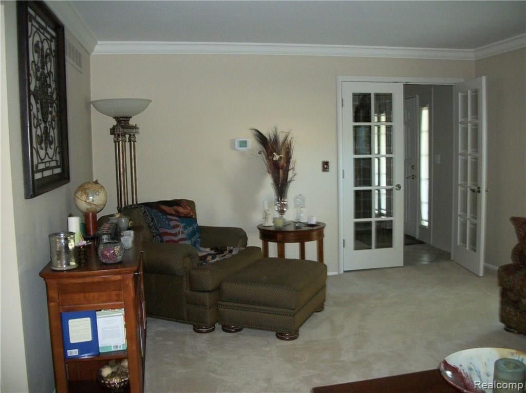 36125 Fredericksburg Road Farmington Hills, MI 48331 - Photo 17 of 63