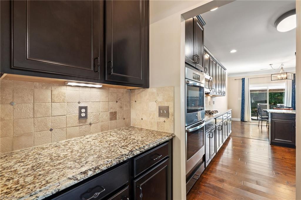1826 Castle Gate Court High Point, NC 27265 - Photo 7 of 50 Gallery Image 7