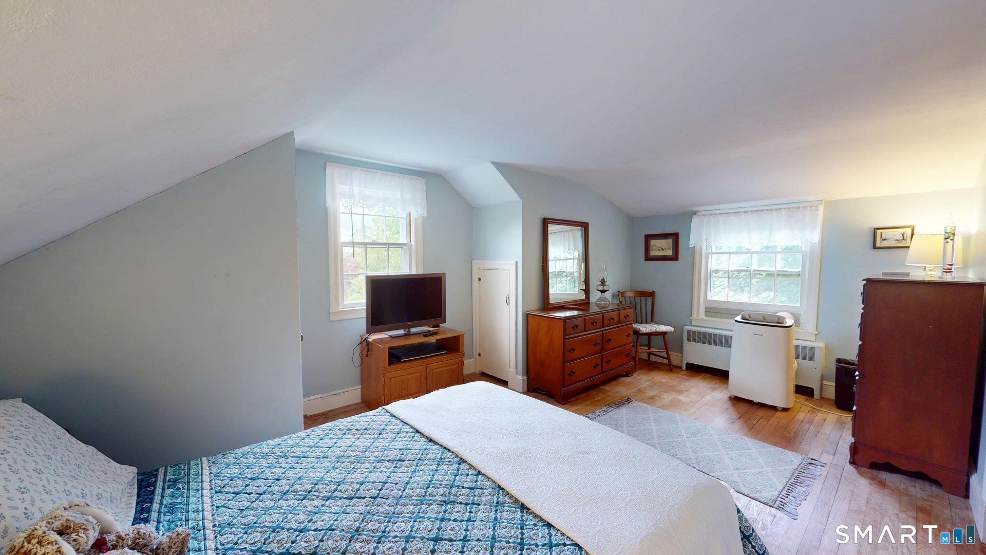 8 Bridge Lane Enfield, CT 06082 - Photo 20 of 40