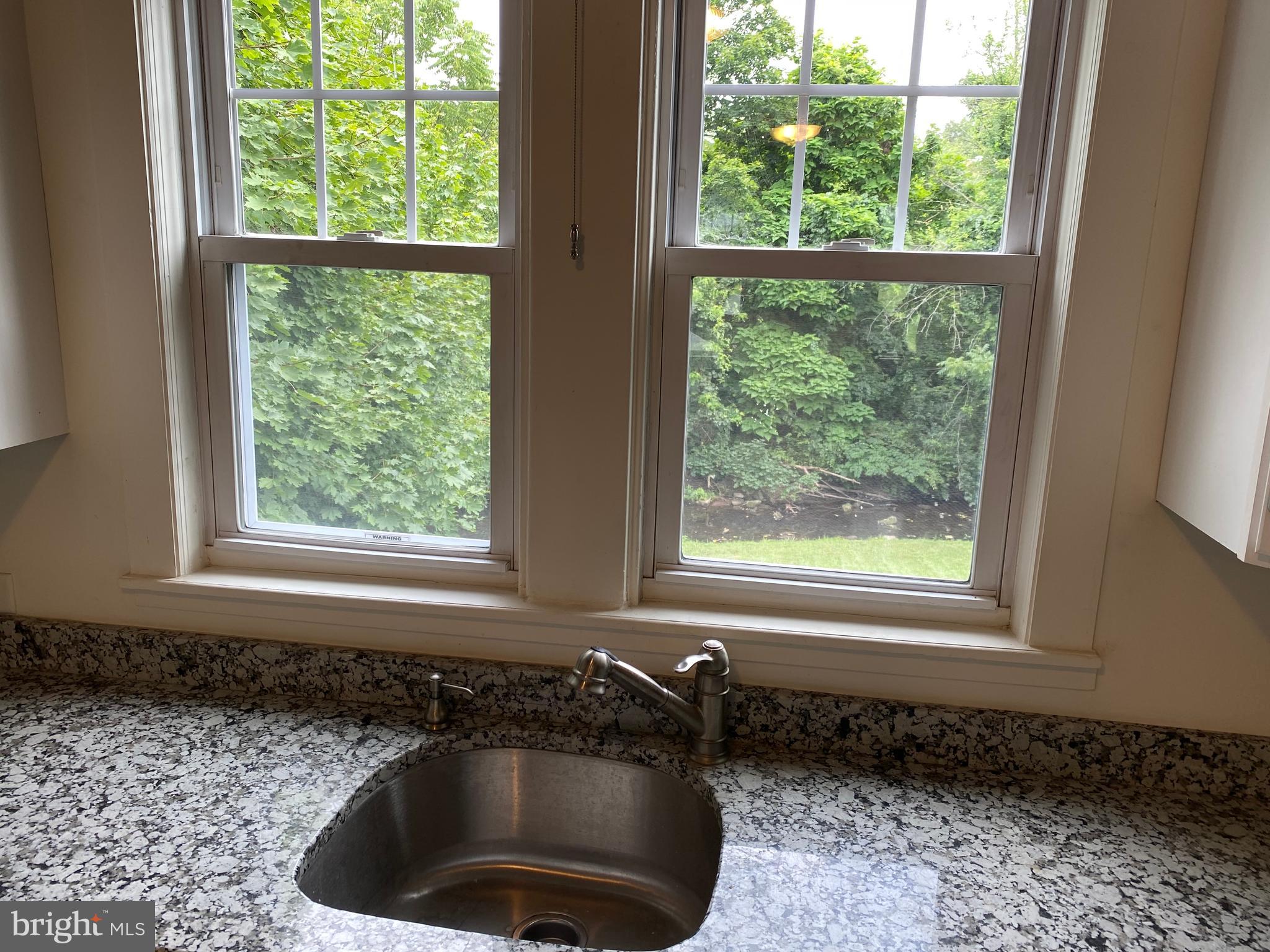 128 Mill Road Norristown, PA 19401 - Photo 6 of 18 Gallery Image 6