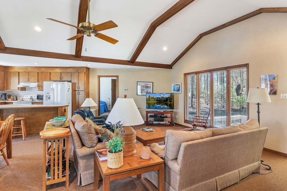 738 Seminole Point Road Fair Play, SC 29643 - Photo 16 of 46 Gallery Image 16