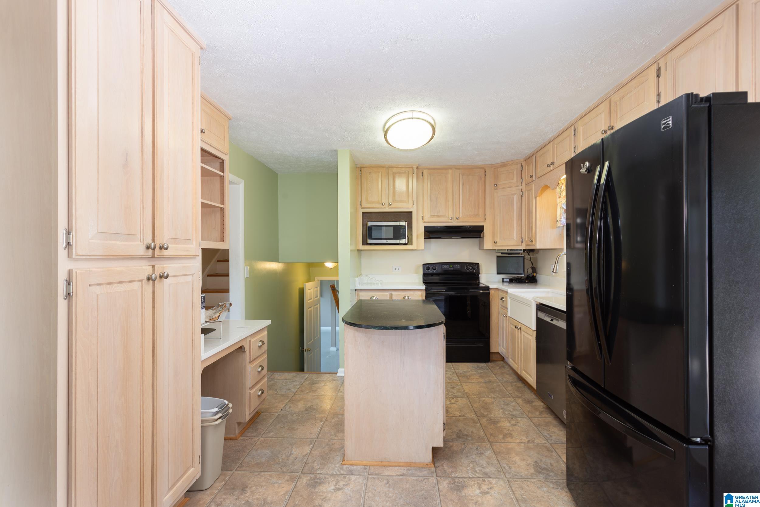 4105 Cloverdale Road Anniston, AL 36207 - Photo 7 of 36