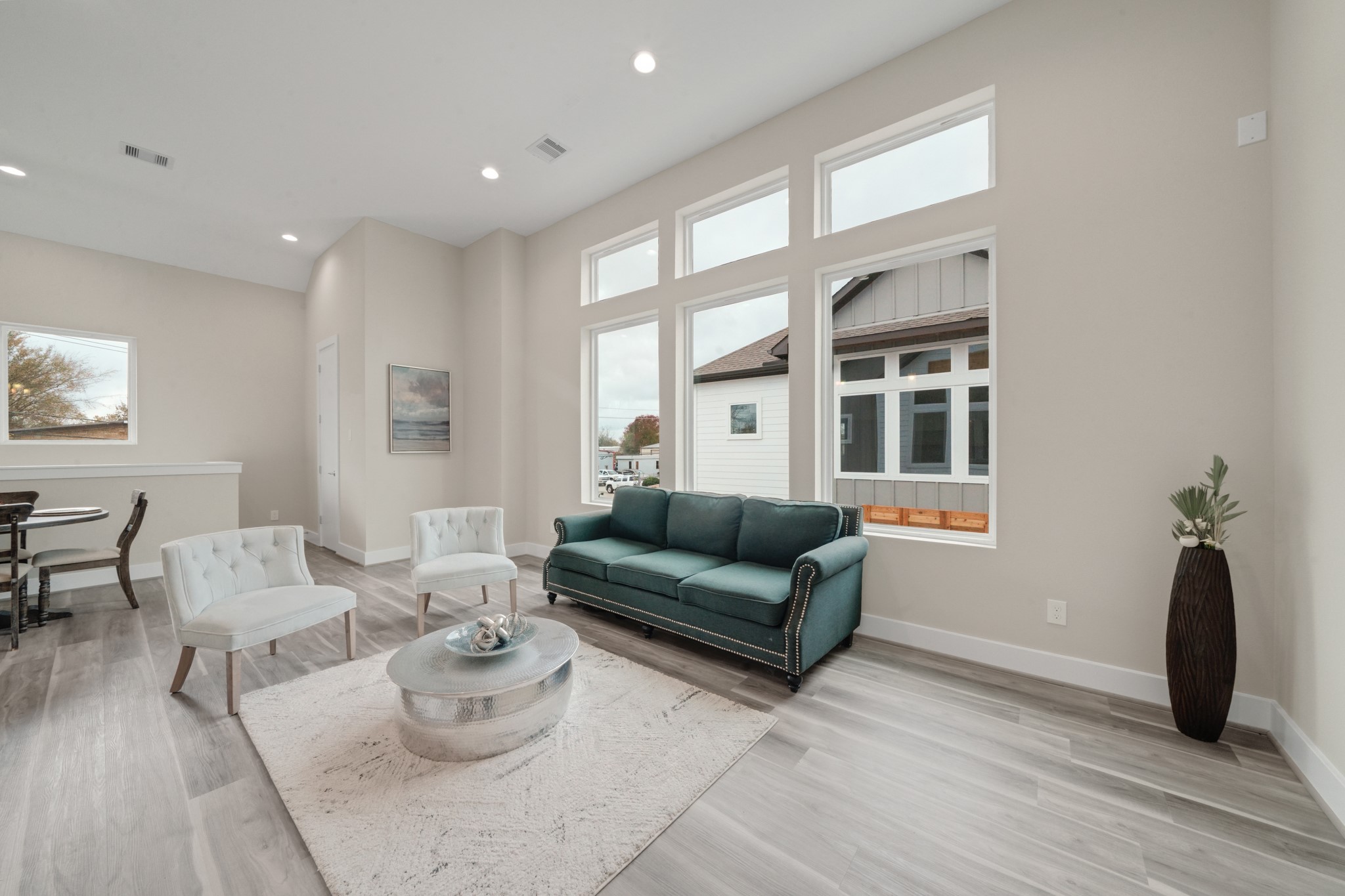 2502 West Tidwell Road, Unit A Houston, TX 77091 - Photo 5 of 22