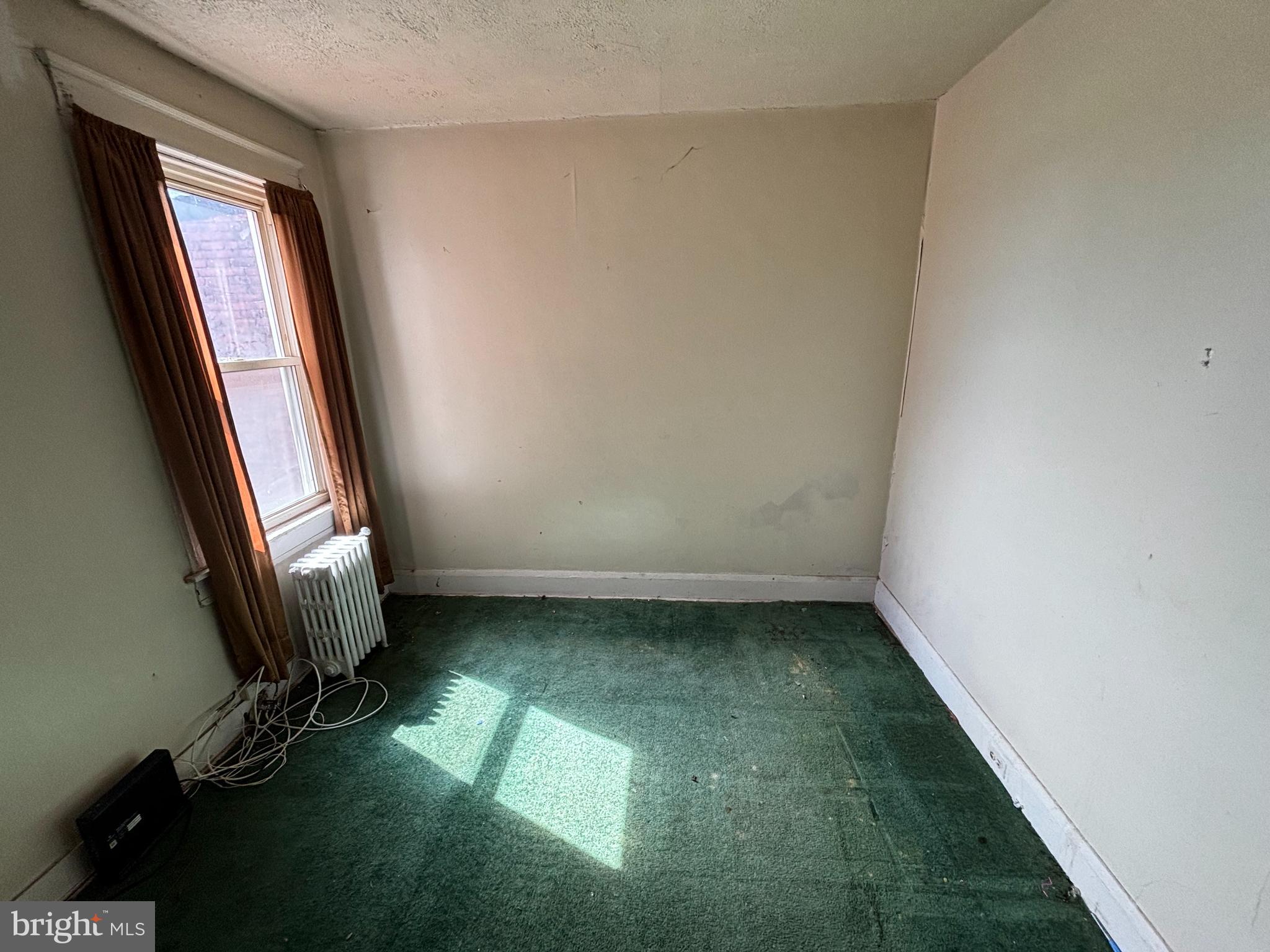 2925 Kirk Avenue Baltimore, MD 21218 - Photo 17 of 28