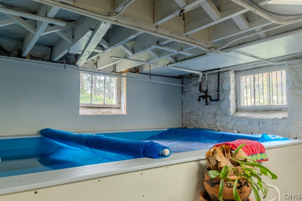 10 Brattle Road Syracuse, NY 13203 - Photo 22 of 34 Lap Pool