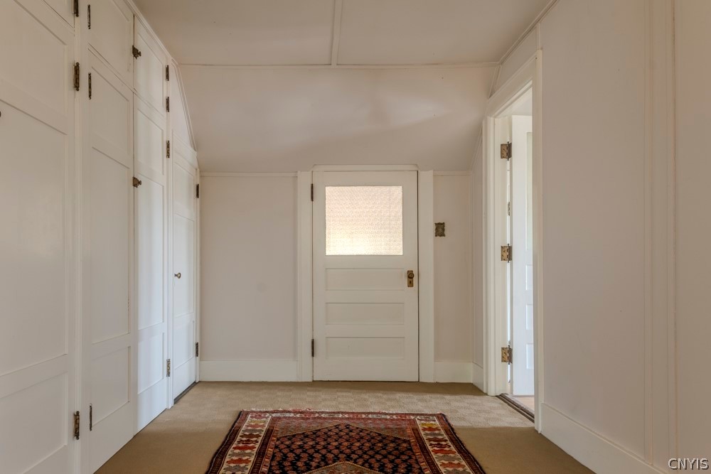 10 Brattle Road Syracuse, NY 13203 - Photo 24 of 34